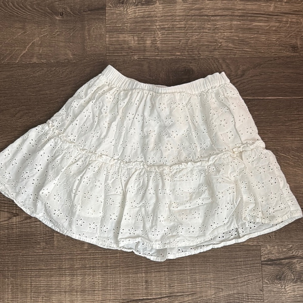 JCrew crewcuts White Eyelet Skirt size 6/7